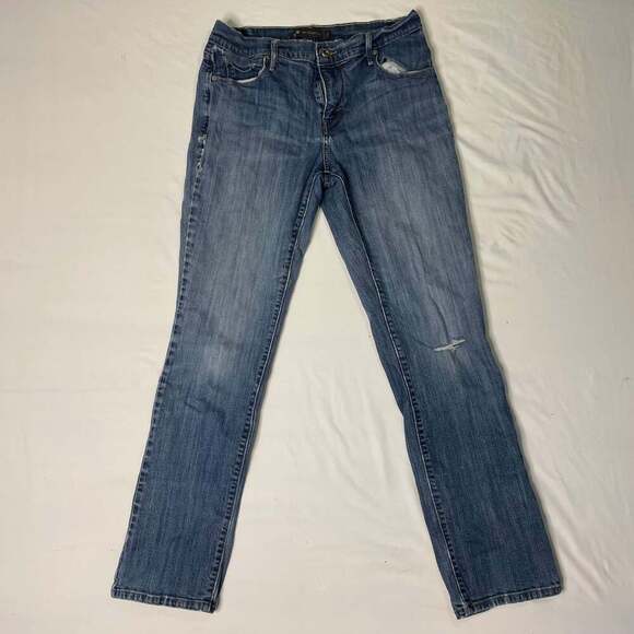 Levi's Denim - Levi’s 515 Straight Leg Jeans Women’s Size 6 Distressed Denim